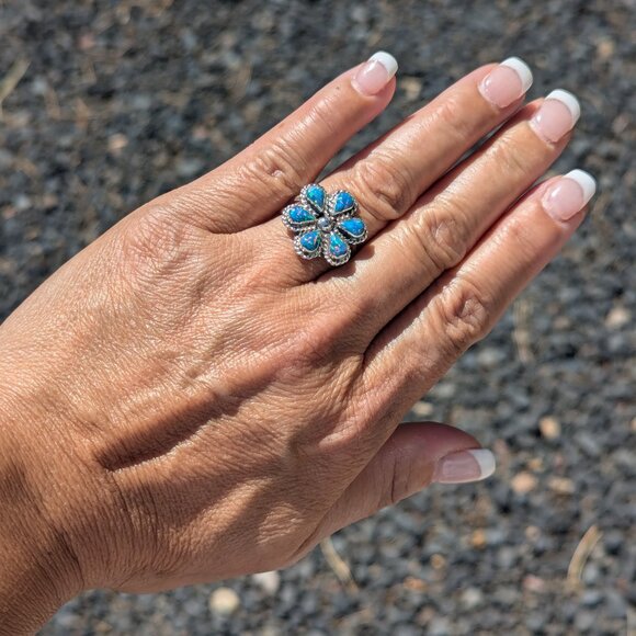 Handcrafted Zuni Flower Cluster Opal Sterling Silver Ring Native American Sz 8** - Picture 4 of 9